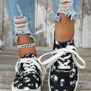 Women's Skull Print Lace-Up Sneakers